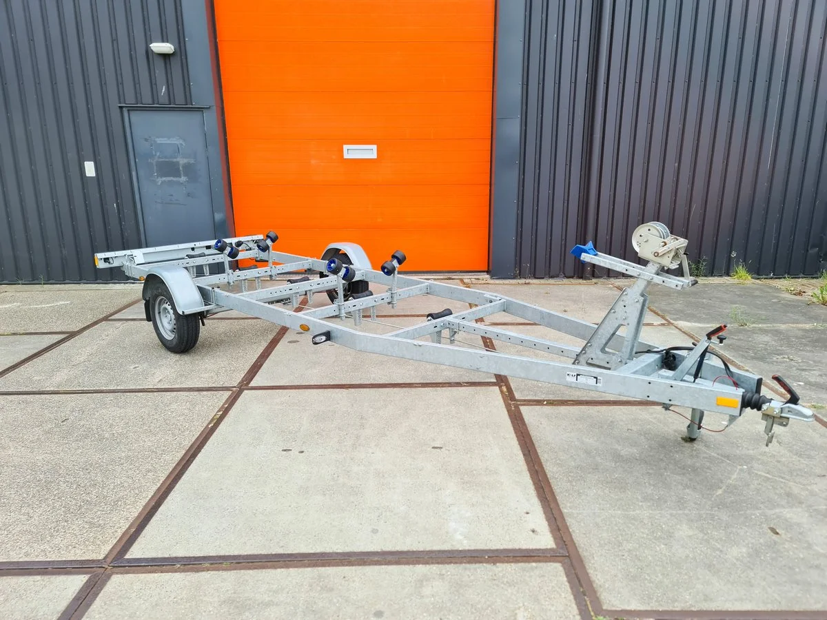 Boottraile te huur Nemrod Boten03