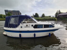 Master 740 REFIT en boegschroef (Noorse spitsgatter)