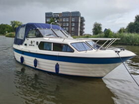 Master 740 REFIT en boegschroef (Noorse spitsgatter)