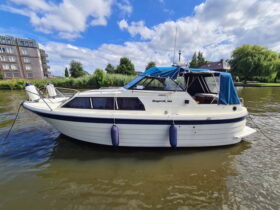 Skagerrak 800 AK met boegschroef (Noorse spitsgatter)