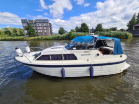 Skagerrak 800 AK met boegschroef (Noorse spitsgatter)