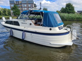 Skagerrak 800 AK met boegschroef (Noorse spitsgatter)