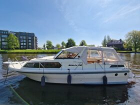 Nidelv 28 met Boeg- en Hekschroef (Noorse spitsgatter) 9002024