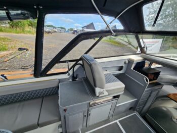 Master 770 Twin Cab boegschroef 81