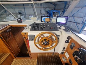 Nor Sea 770 met boeg- en hekschroef 221