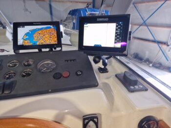 Nor Sea 770 met boeg- en hekschroef 241