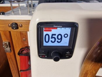 Nor Sea 770 met boeg- en hekschroef 261