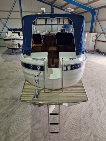 Nor Sea 770 met boeg- en hekschroef 81