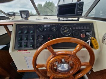 Ramin 785 met boegschroef te koop 1002025 121