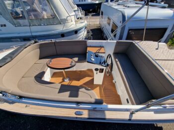 Maxima 630 Tender met boegschroef te koop 1402025 101